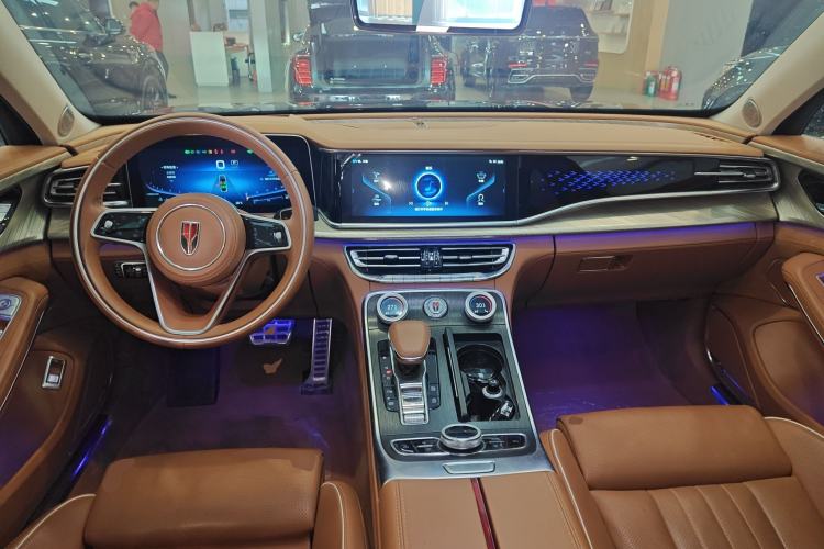Used Hongqi H9 2022 2.0T Smart Connect Flagship Edition Center Console