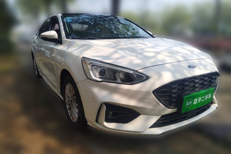 Used Ford Focus 2020 Sedan EcoBoost 180 Automatic Trend Edition Front Right 45 Deg