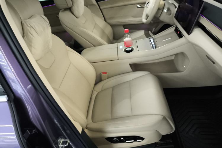 Used Hima AITO M5 2024 Extended-Range Max RS Four-Wheel Drive Advanced Intelligent Driving Version Right Front Seat