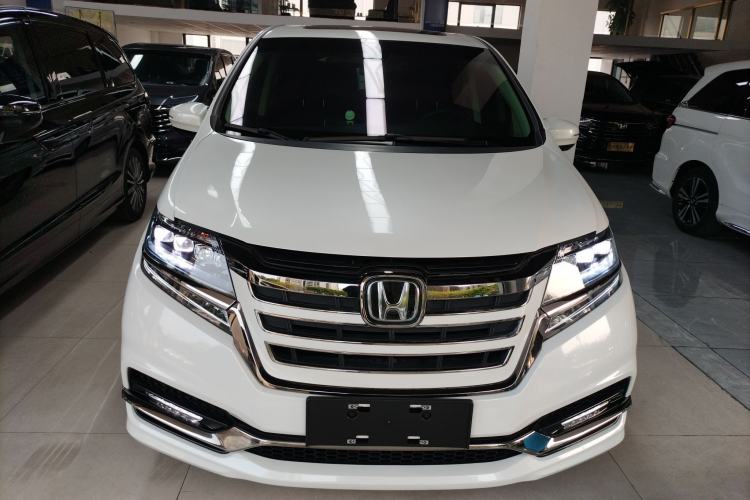 Used Honda Elysion 2019 2.0L Hybrid Luxury Edition
