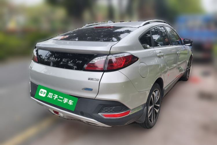 Used Venucia T90 2018 2.0L CVT Smart Connect Luxury Edition China V Standard