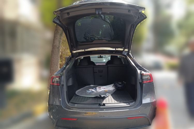 Used Tesla Model Y 2022 Rear-Wheel-Drive Version
