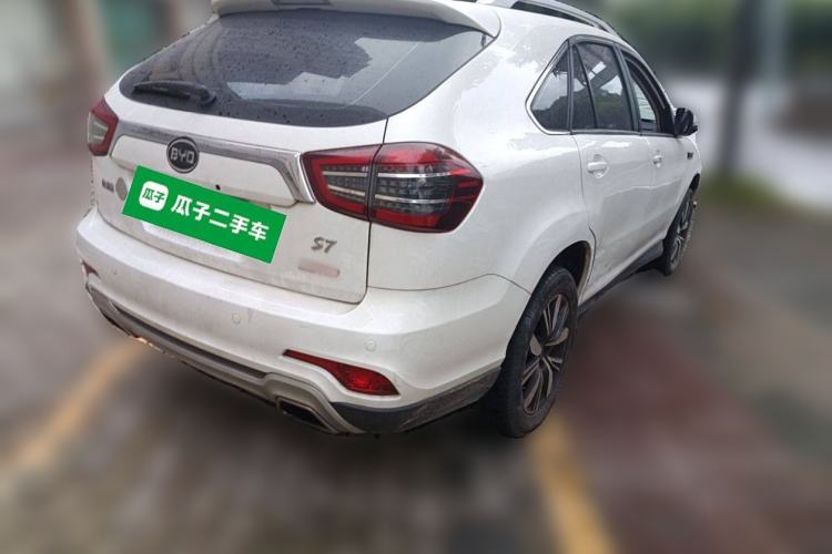 Used BYD S7 2017 2.0T Automatic Prestige Edition Rear Right 45 Deg