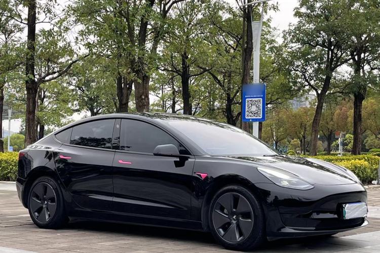 Used Tesla Model 3 2022 Rear-Wheel-Drive Version Exterior 3