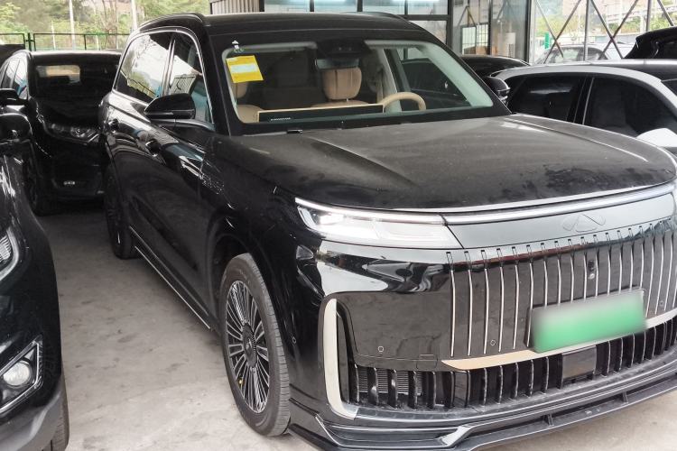 Used Chery Fengyun T11 2026 Model 220 Rear-Drive Boya Giant-Screen Luxury Edition Front Right 45 Deg