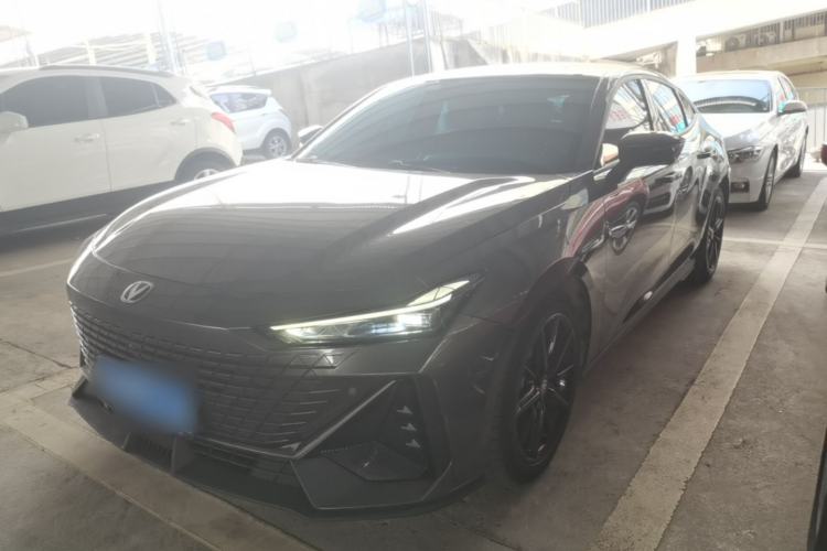Used CHANGAN UNI-V 2022 1.5T Prestige Version