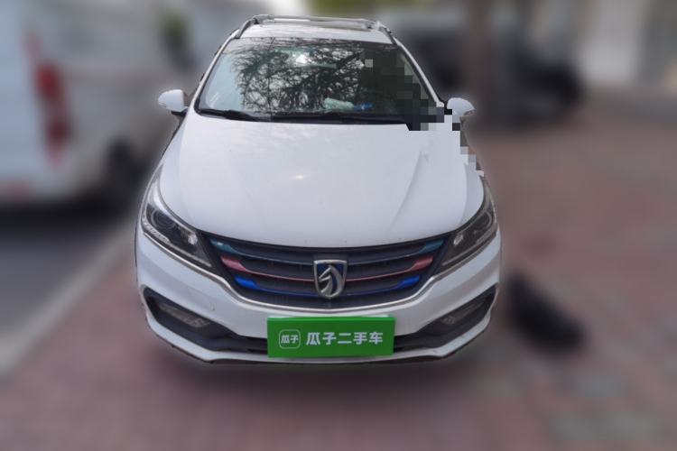 Used Baojun 310W 2017 1.5L Manual Luxury Edition China V