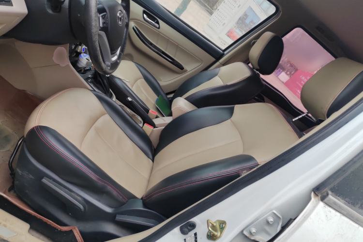 Used FAW Yingzhi 737 2016 1.5L CVT Luxury Navigation Edition Left Front Seat