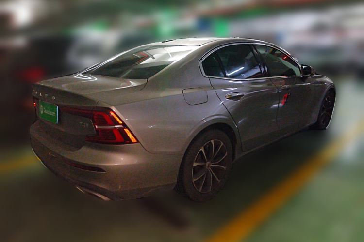 Used Volvo S60 2020 T4 Zhiyi Luxury Edition