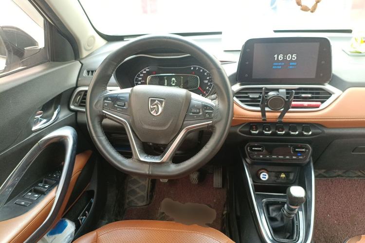 Used Baojun 510 2017 1.5L Manual Luxury Model