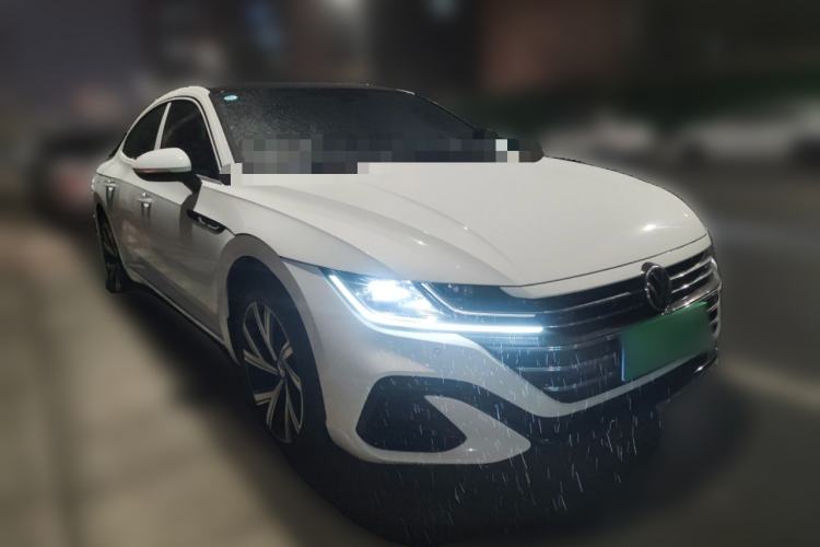 Used Volkswagen FAW-Volkswagen CC 2026 Model, 30 Million Units—Selected, 330TSI, Glamorous Front Right 45 Deg