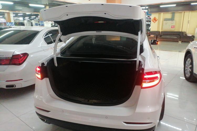 Used Ford Mondeo 2018 EcoBoost 180 Smart Control Fashion Model China V Standard