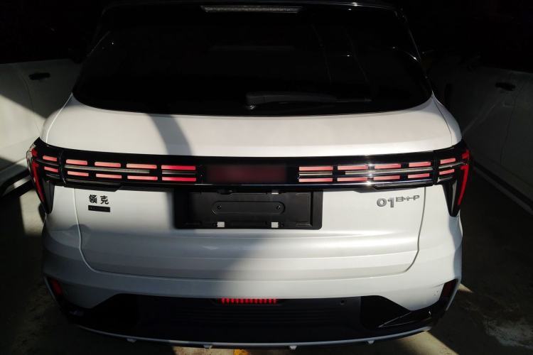 Used Lynk & Co 01 EM-P 2023 1.5TD EM-P PM Exterior 4