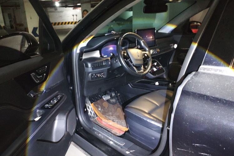 Used Lincoln Corsair 2022 2.0T Two-Wheel Drive Deluxe Edition Driver Seat