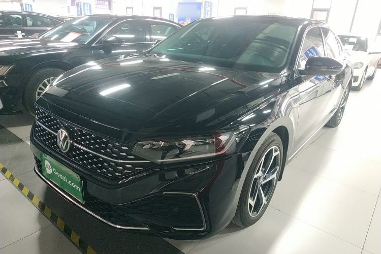 Used Volkswagen Passat 2023 Revised 330TSI Starry Elite Edition
