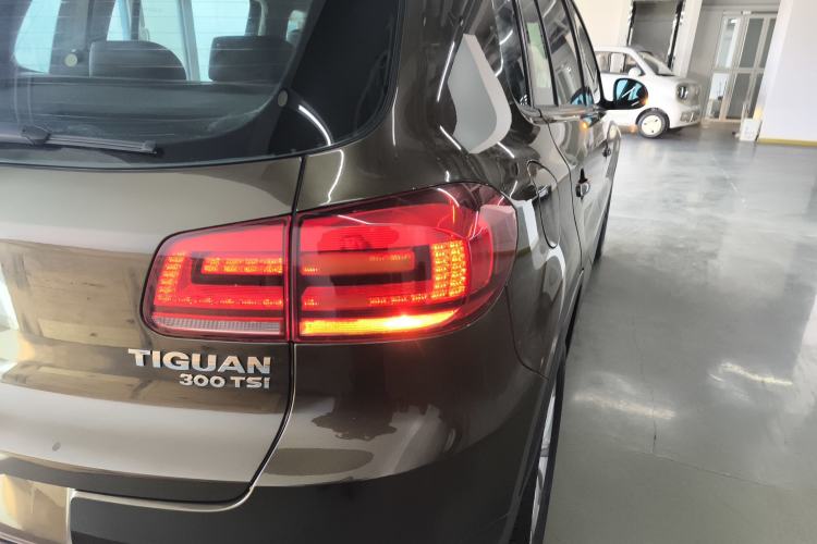 Used Volkswagen Tiguan L 2016 300TSI Automatic Two-Wheel Drive Comfort Edition
