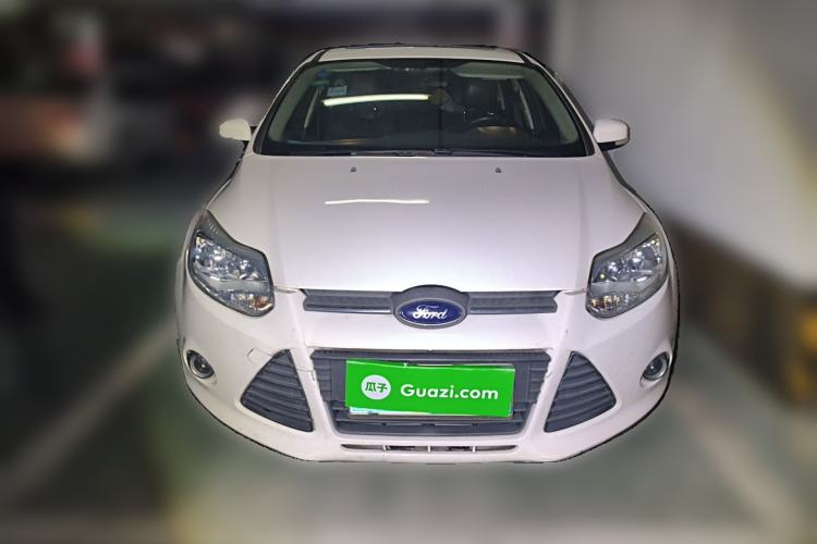 Used Ford Focus 2012 Sedan 1.6L Automatic Fashion Edition