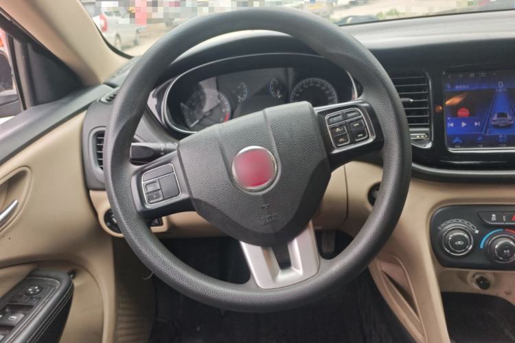 Used Fiat Viaggio 2012 1.4T Automatic Enjoyment Edition
