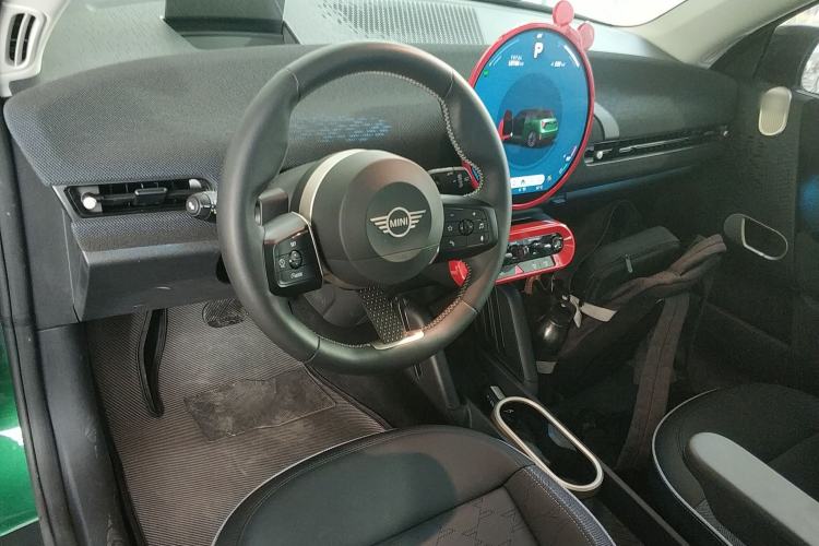 Used MINI Electric MINI COOPER 2024 452km COOPER SE Artist