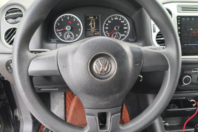 Used Volkswagen Tiguan 2013 1.8TSI Automatic Two-Wheel Drive Trend Edition Steering Wheel