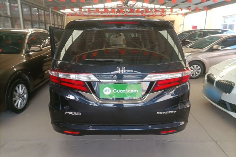Used Honda Odyssey 2018 2.4L Luxury Edition Rear