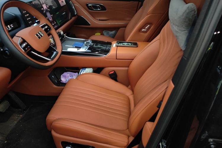 Used Geely Galaxy M9 2025 Model 230km Two-Wheel-Drive Exploration Edition
