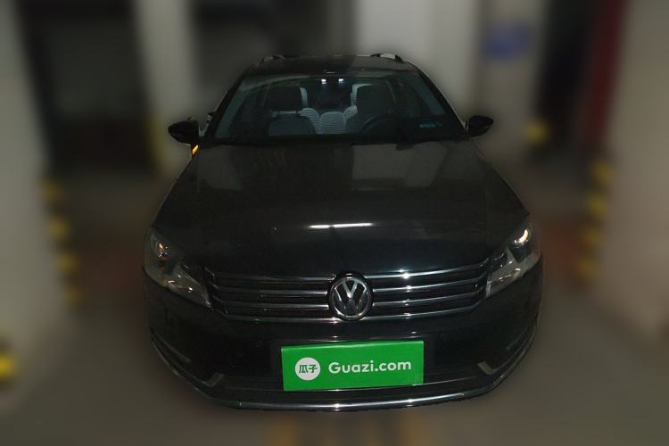 Used Volkswagen Magotan 2012 Travel Edition 2.0 TSI Comfort Version