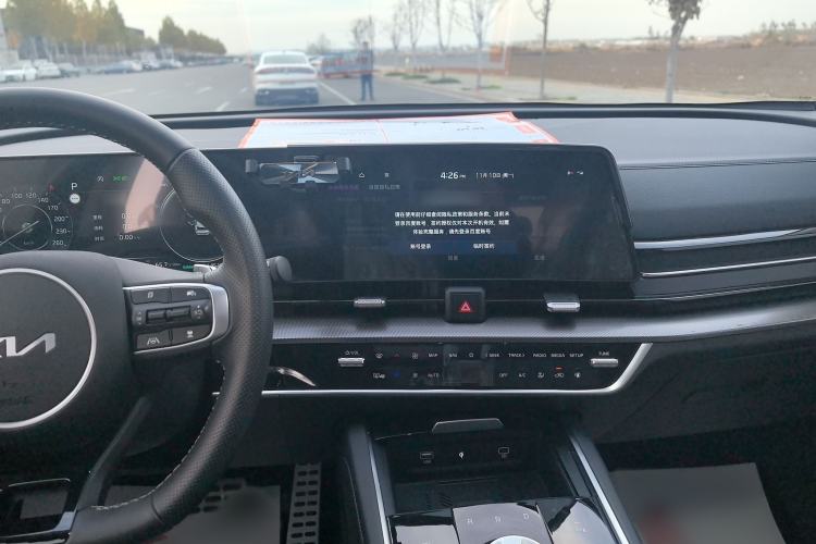 Used Kia Sportage (Chinese Domestic Model) 2023 2.0T Two-Wheel-Drive Prestige Edition Audio And AC Panel