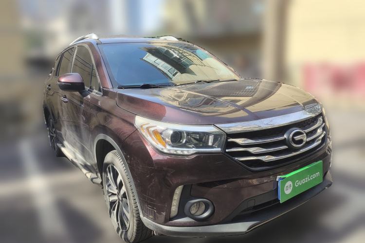 Used GAC Trumpchi GS4 2015 200T G-DCT Luxury Edition Front Right 45 Deg