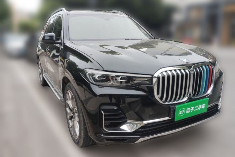 Used BMW X7 