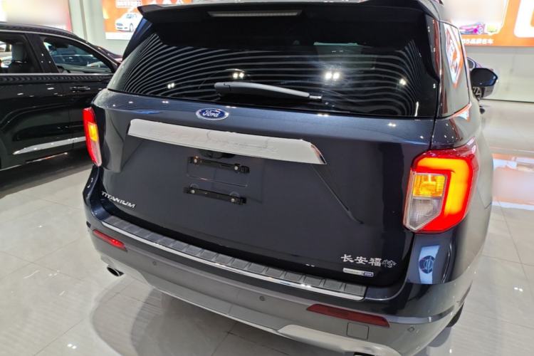 Used Ford Explorer 2020 EcoBoost 285 4x4 Titanium Edition 7-Seater
