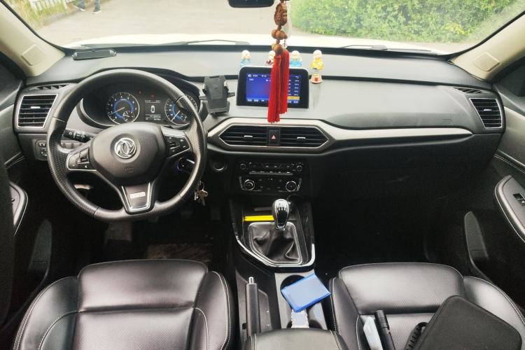 Used Dongfeng Fengon S560 2018 1.8L Manual Urban Model 7 Seats