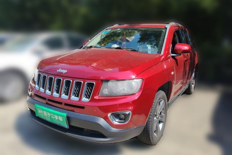 Used Jeep Compass 2014 Revised Version 2.4L Four-Wheel Drive Comfort Edition Guazi used car, China used car export, Used car for sale, Used  cars, Cheapest cars for sale
