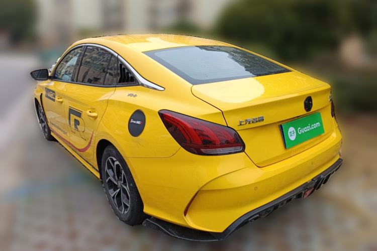 Used MG 5 2021 180 DVVT CVT Youth Luxury Edition
