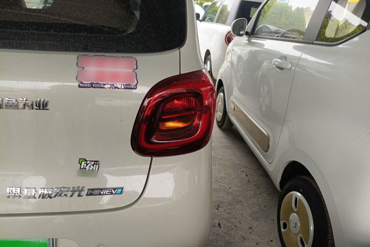 Used Wuling Hongguang MINIEV 2025 Four-Door Version Zhenxiang+ Edition
