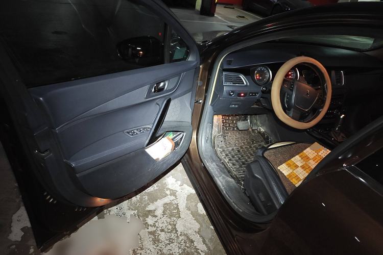 Used Peugeot 508 2015 1.6THP Automatic Prestige Edition Driver Seat