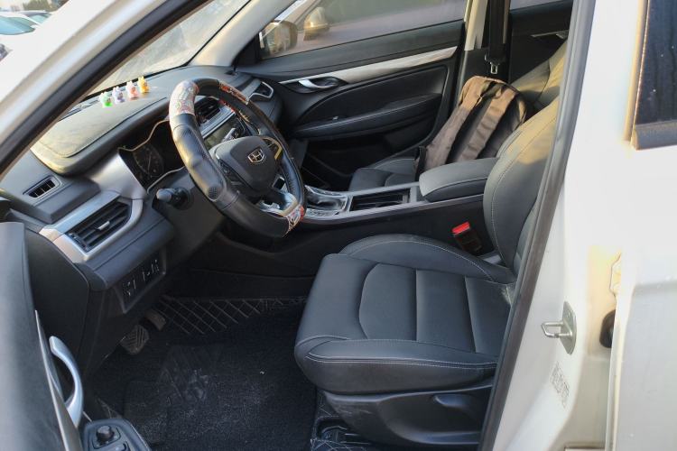 Used Geely Auto Emgrand 2019 Leading Edition 1.5L CVT Luxury Model China VI Standard