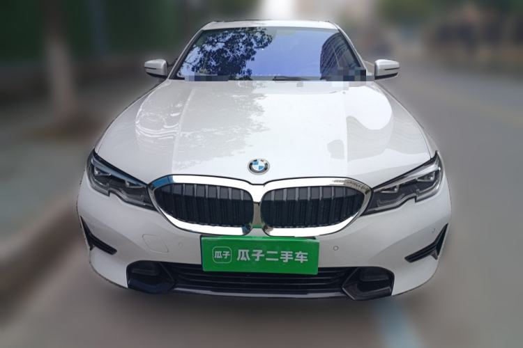 Used BMW 3 Series 2022 320i Sport Package Front