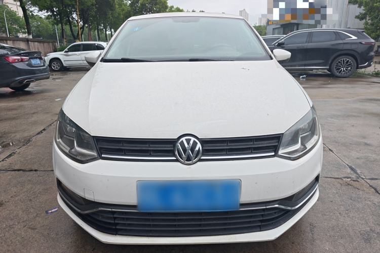 Used Volkswagen Polo 2014 1.6L Manual Comfort Edition Front