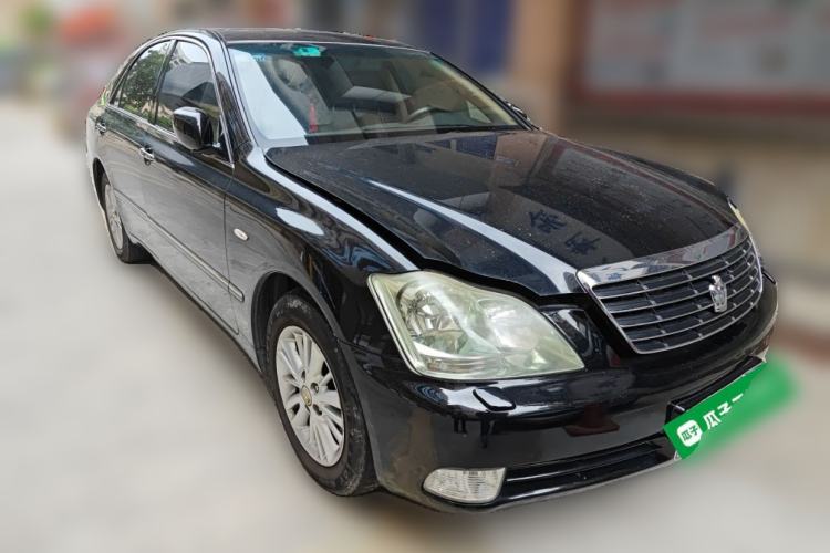 Used Toyota Crown 2009 2.5L Royal Special Reinforced Edition Front Right 45 Deg