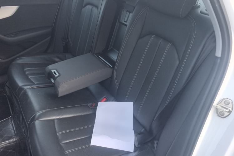 Used Audi A4L 2024 40 TFSI Fashion Dynamic Model Left Rear Seat