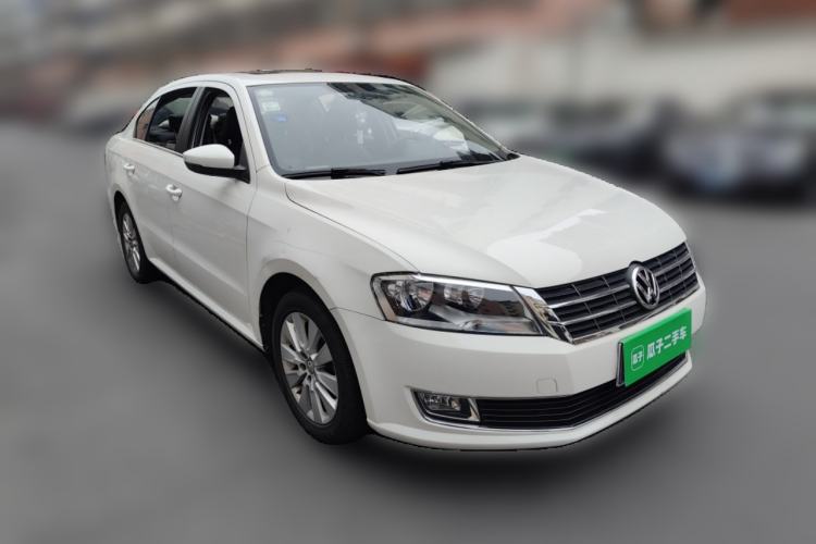 Used Volkswagen Lavida 2013 1.6L Automatic Comfort Edition
