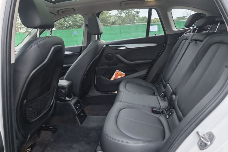 Used BMW X1 2016 sDrive18Li Fashion Model Interior 2