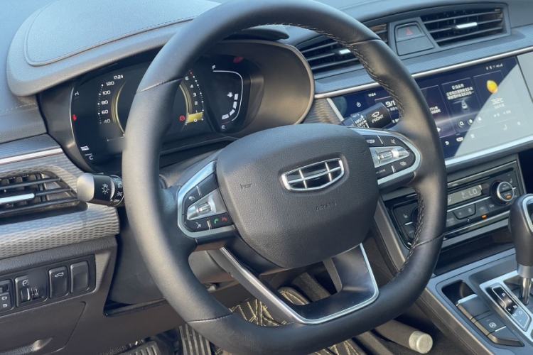 Used Geely Auto Emgrand GL 2021 UP 1.4T CVT Flagship Model Steering Wheel