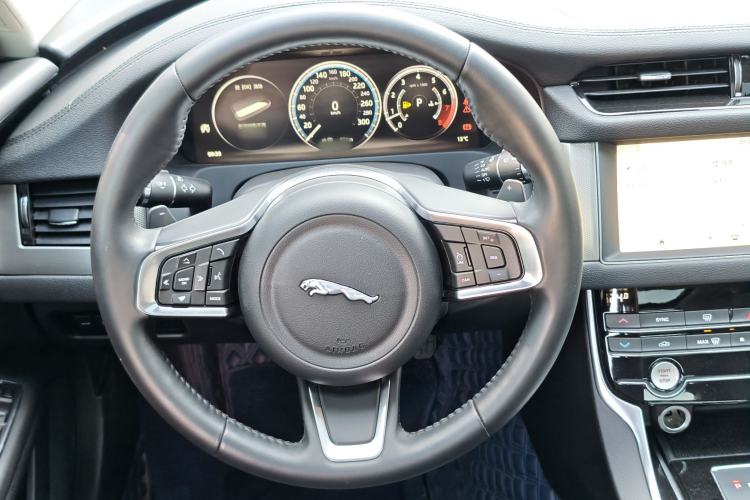 Used Jaguar XFL 2020 XFL 2.0T P200 Two-Wheel-Drive Elite Edition
