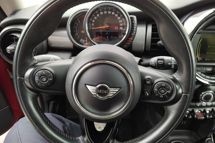 Used MINI MINI 2014 1.5T COOPER Fun