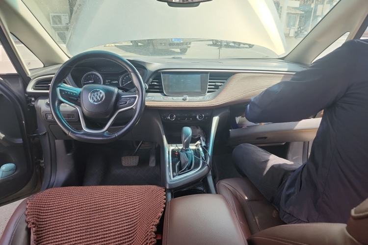 Used Buick GL6 2019 18T 6-Seater Connected Luxury Version China VI Standard
