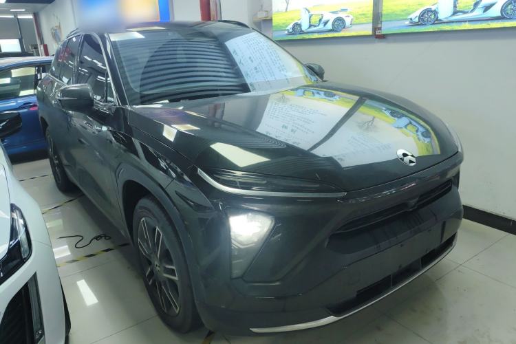 Used Nio ES6 2022 100kWh Performance Version Front Right 45 Deg