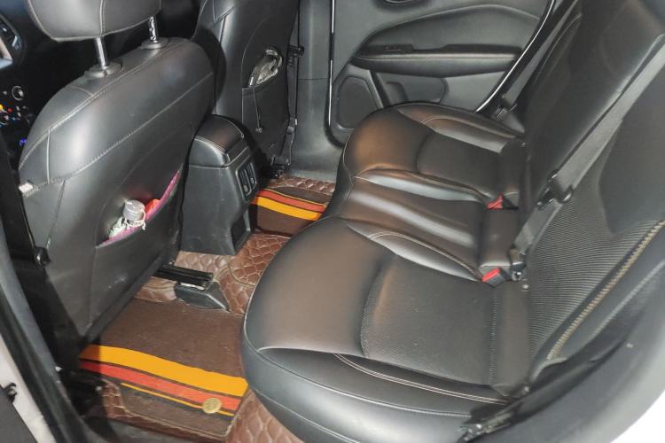 Used Jeep Compass 2017 200T Automatic Family Edition
