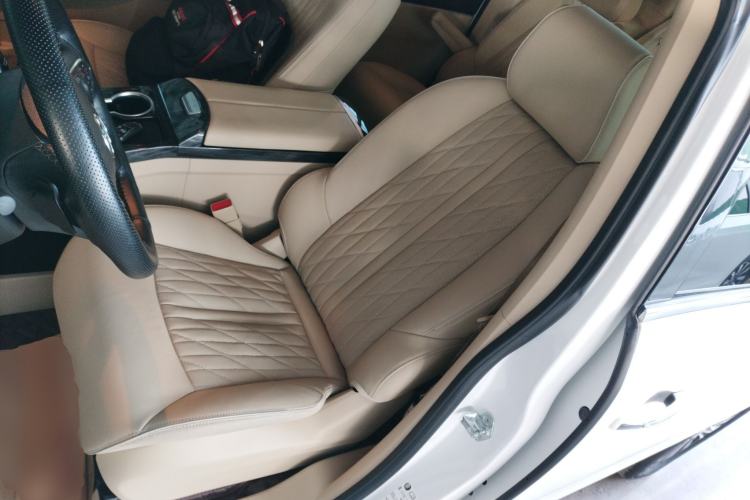 Used Buick GL8 2023 Land Business Class Smart Deluxe Model